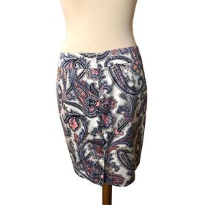Loft Ann Taylor Paisley on white petite fully lined mini skirt size 6P